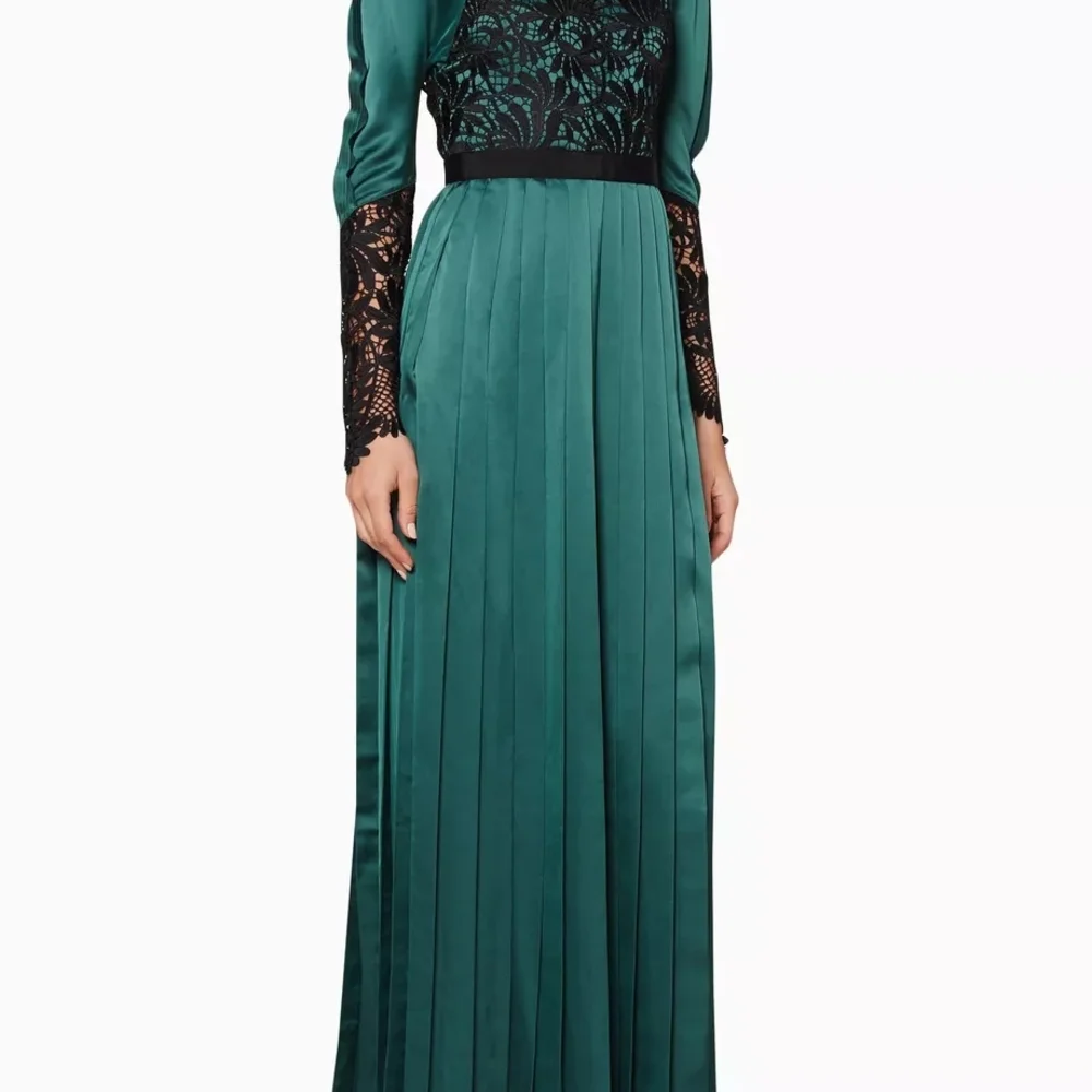 Self-Portrait Teal and Black Long Sleeve Dress - Picture 5 of 7